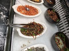 -釜御山海鲜烤肉火锅自助(新城市中心店)