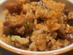 照烧鸡腿饭-明洞阿姨·韩式酱蟹烤肉·创意料理(三元桥店)