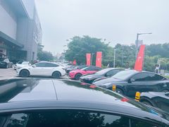 -TESLA 特斯拉(深圳坂田特斯拉中心)