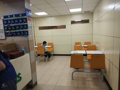 -华莱士·全鸡汉堡(济南大明湖店)