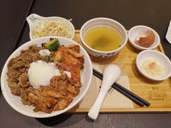 大碗过瘾双拼-熊吞·大碗丼烧肉饭(清江浦区万达店)