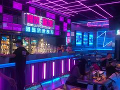 -燥次·烧烤酒场(万象城店)