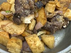-壹阁胡羊焖饼(特色小吃街店)