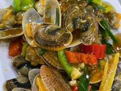 -四川小胡子海鲜(丁村万人海鲜广场店)