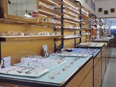 -罗伯特眼镜·蔡司官方授权(罗湖国贸店)