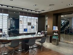 -LensCrafters亮视点(蓝色港湾店)