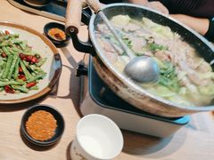 -川堂风·跷脚牛肉·乐山爆炒(宝山日月光店)