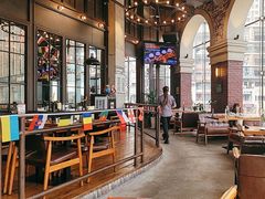 -埠口精酿夜景餐酒吧· BREWPORT BISTRO(长嘉汇重庆之眼店)