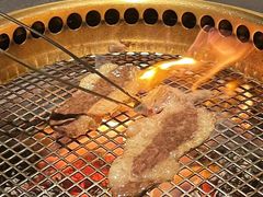 -铭牛烧肉·和牛海鲜自助(高新月牙湖店)