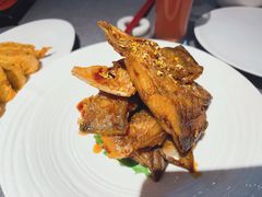 -HOMES上海本帮菜(襄阳公园店)