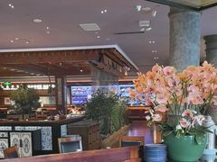 -八府香鸭·啫啫煲(华山路店)