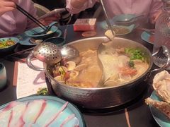 -老城鲜·小海鲜贝贝煲火锅(壹方城店)