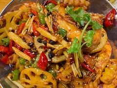 大虾鸡翅-民食香·腊排骨野生菌美食(木府店)