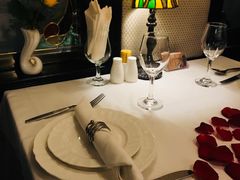 店内布置-火车头法国西餐厅