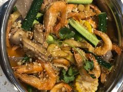 -虾吃虾涮虾火锅(西昌万达店)