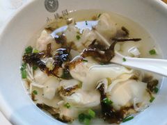 鸡汤小馄饨9元一碗-小桃园·豆浆油条(复兴中路店)
