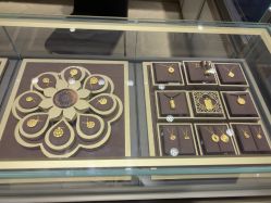 -周生生Chow Sang Sang(新世界店)