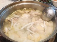 -润园四季椰子鸡火锅(海上世界店)