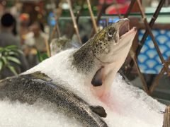 -四海一家自助餐(益田假日广场店)