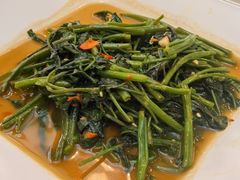 -瓦洛洛传统市场