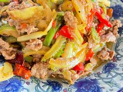 野苦瓜炒牛肉-迎懿餐厅