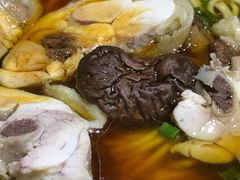 -砖头卤味