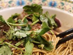 -金杨拉面王小吃面馆·牛三宝面·红烧牛肉粉