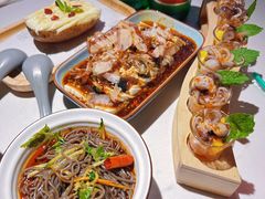 -鸣记脆皮烤鱼·海鲜烤鱼(三八广场店)