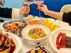 -品海楼·大连海胆锅贴馆(东港店)