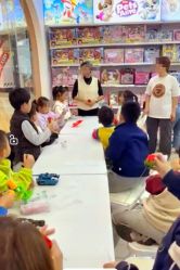 -卡通派潮品玩具折扣仓(青岛新城吾悦广场店)