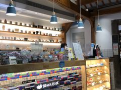 -猫的天空之城概念书店(苏州平江店)