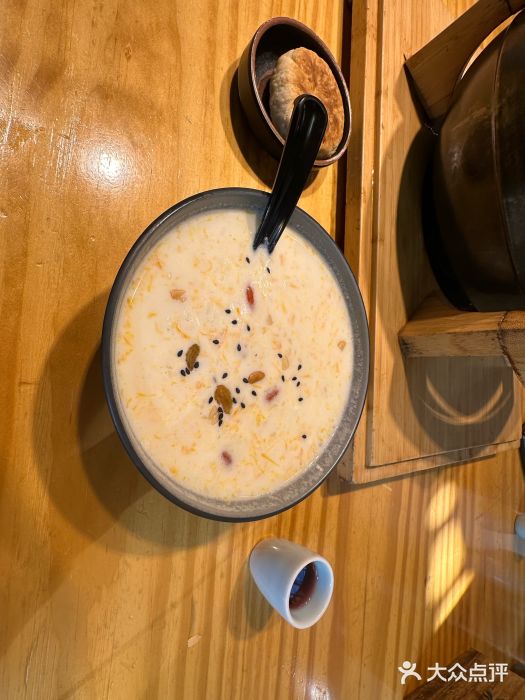 勺子米线·云南传统小吃市集(四方街店)图片