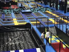 -Bounce Factory 反弹工厂蹦床公园(佛山店)
