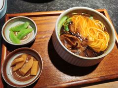 菌汤素面-安多素食(广仁寺路店)
