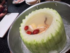 -得意咚瓜·顺德鱼生·冬瓜火锅(深圳首店)