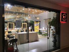 -肆兮眼镜·蔡司·徕卡战略合作店(大坪店)