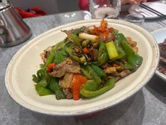 -朱记乳鸽王·非遗石岐乳鸽·全鸽宴(大兴旗舰店)