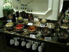 自助调料区-一哥澳门豆捞 · 十七年经典澳门火锅(四季天地店)