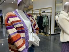-URBAN REVIVO(济南世茂广场店)