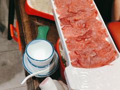 -醉董牛川派鲜肉自选火锅(烟台店)