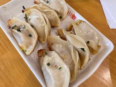 -小姜锅贴(凤凰街店)