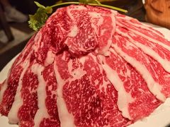 现切雪花肥牛-周师兄大刀腰片火锅(洪崖洞旗舰店)
