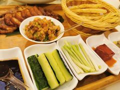 熏肘子卷烙饼套餐-花家怡园