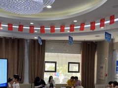 -咿呀口腔(光谷分院)