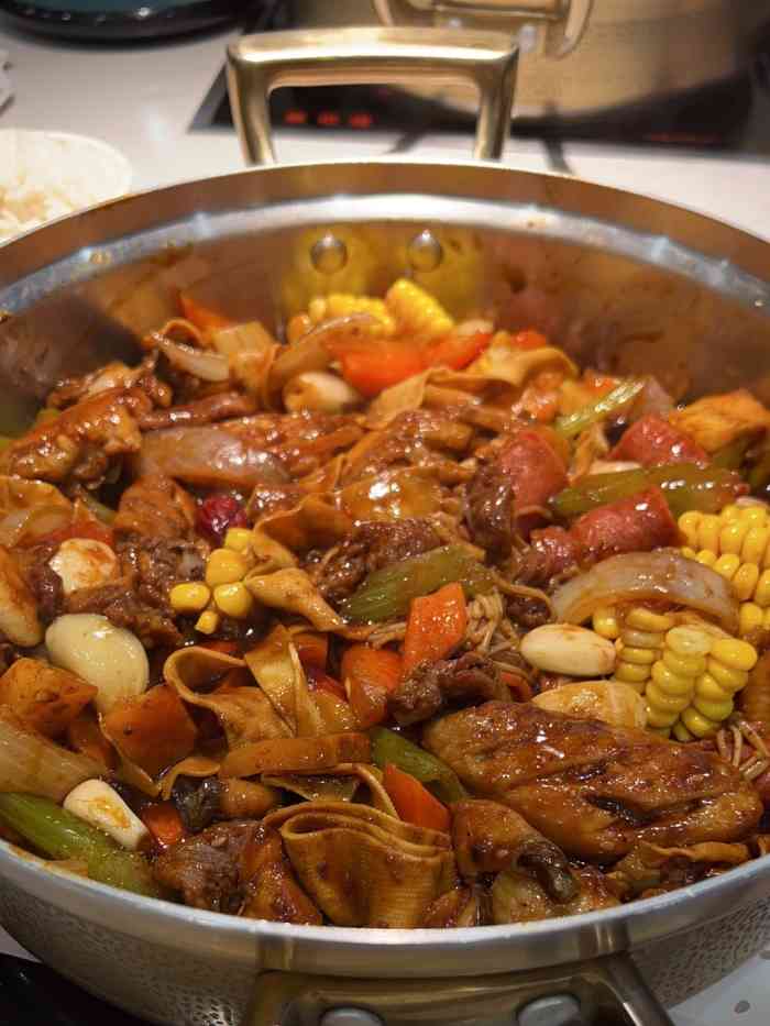 黄记煌三汁焖锅(立丰城lecity店)-"整体来说环境挺好的.虽然店面不大.