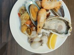 -元素自助餐厅·生蚝·海鲜·刺身(萝岗汇华希尔顿逸林酒店)