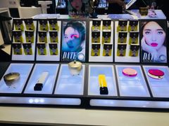 -miomi米欧米隐形眼镜(领展购物广场·中关村店)