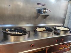 -小杨生煎(黄河路美食休闲街店)