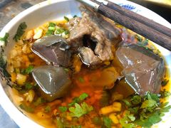 麻辣牛肉-小龙坎火锅(全球总店)