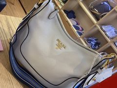 -爱革·奢品·鞋包·衣物·家居(博荟广场店)